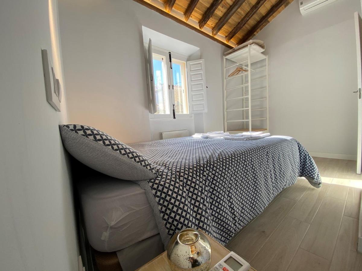 Apartamento Torre Del Aver Caces エクステリア 写真