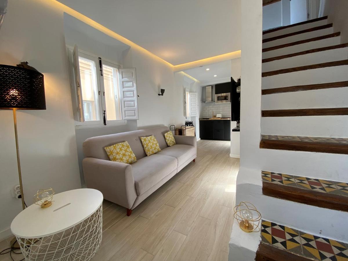 Apartamento Torre Del Aver Caces エクステリア 写真